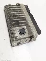 9f634d12-d04c-4686-8af9-4539a112542d.jpeg?