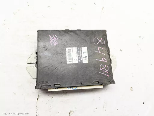 99148d59-3dc4-4052-9c3e-1a88f0c4c6f9.jpeg?