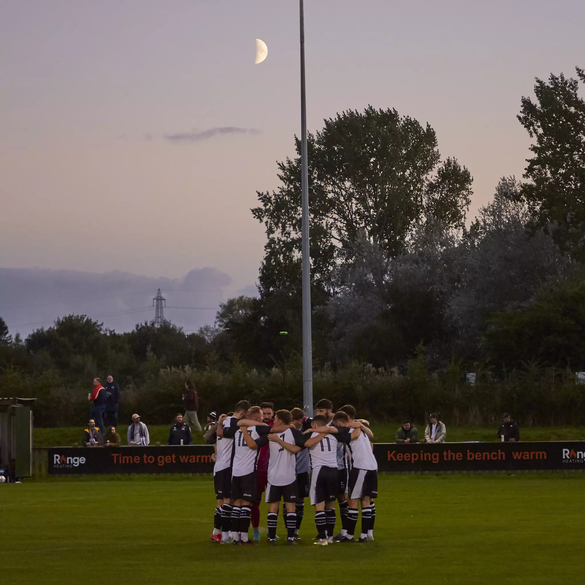 Darlington (H) \\\ Emirates FA Cup \\\ Second Qualifying Round