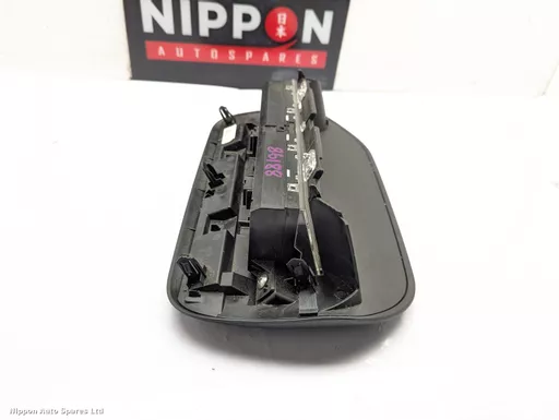 048b17bc-8ac5-4e1e-9633-867c85ef5872.jpeg?