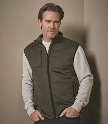 T9104%20DPG%20MODEL%201%20HERO.jpg?