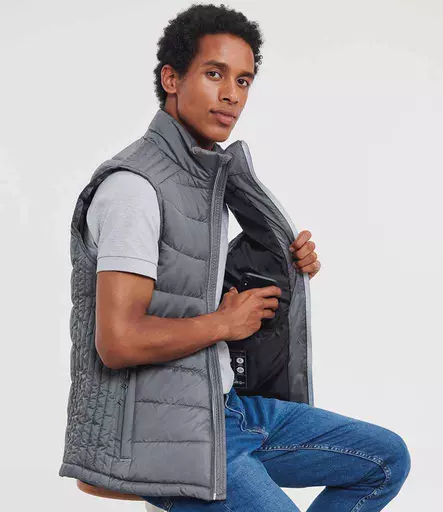 441M%20IRN%20MODEL%203.jpg?