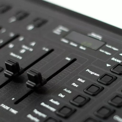 1759859582-02048500.jpg?