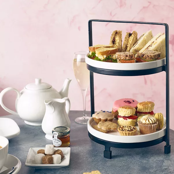 PRESENTATION ACCESSORIES