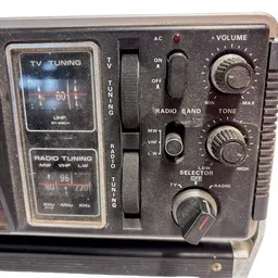 Plustron TV 4.jpg