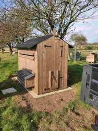 Walk-In Poultry House