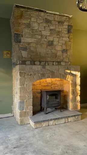 Glaslough Natural Buff Sandstone 28