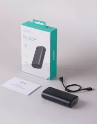 AUKEY-PB-Y36-BLACK3 (Copy).png