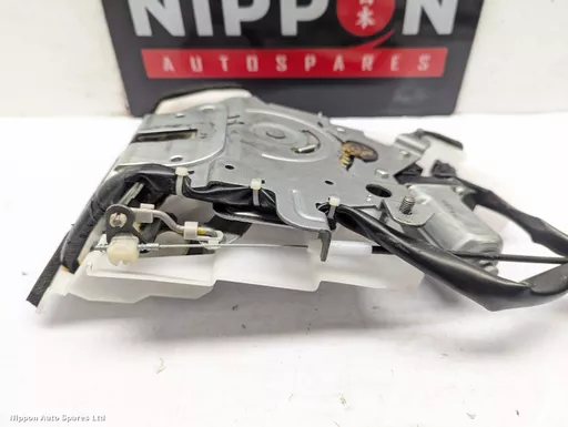 f79e7936-2793-46d8-8bdc-440b05114da5.jpeg?