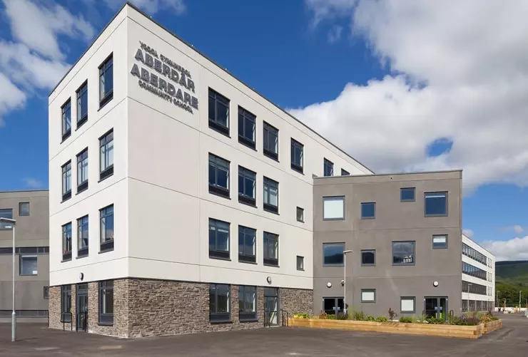 Laing O'Rouke Construction and Engineering using Fernhill Stone Cladding.  Formation of Aberdare Community School