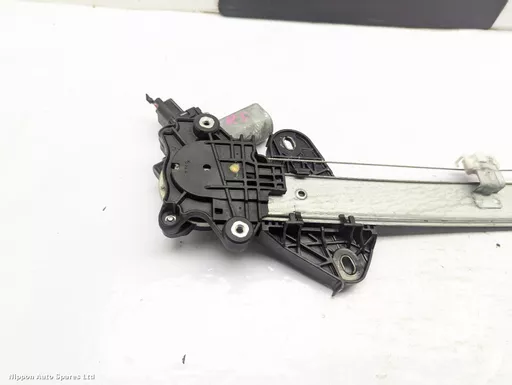 bd9032b9-de83-4870-ae2e-77f87f0fccaa.jpeg?