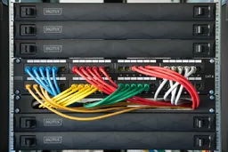 5RVOaTvFX0Kdr69VId9Ncg.c-r.jpg?