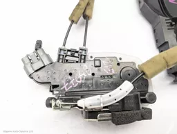 f6595e52-bfbe-4e26-87d3-74b678fd7a26.jpeg?