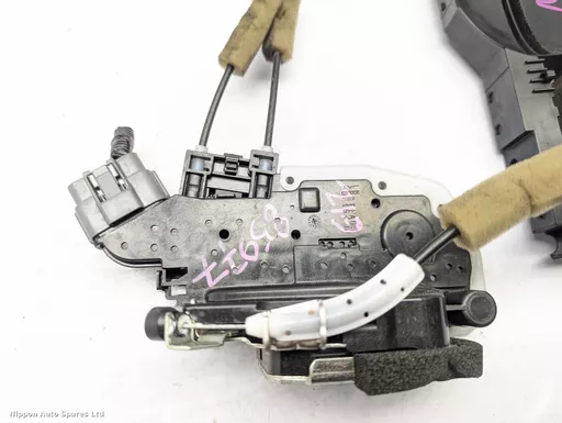 f6595e52-bfbe-4e26-87d3-74b678fd7a26.jpeg?