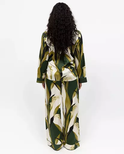 Fable and Eve Green Pyjama Set 3.webp