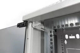 bil37GV4f0GzYSOnc-rUdw.c-r.jpg?