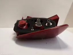 7a4256cb-842e-4b49-afde-769e1049037f.jpeg?