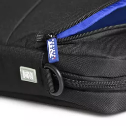 aLPb9VD5yEeaEM1_zi4xlg.c-r.jpg?