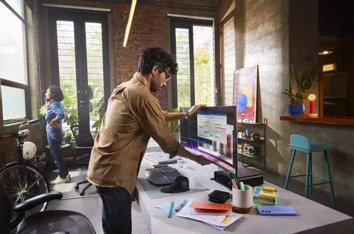 5qarNE3uF0Gt8pHeJO3TQA.c-r.jpg?