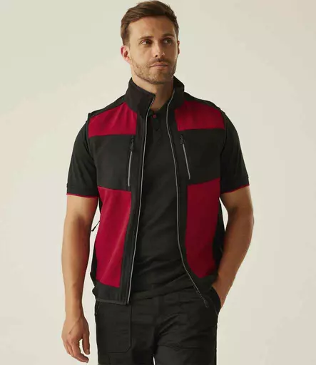 RG385%20CS_BK%20MODEL%203.jpg?