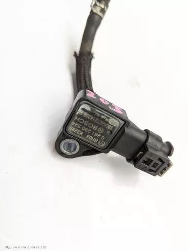 92558b4a-cda7-4051-bd7d-f350fce7eb85.jpeg?