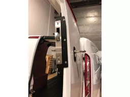 1582108357-99204600.jpg?