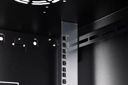 9E3JD1tlFkOpoBmbtL7SEQ.c-r.jpg?