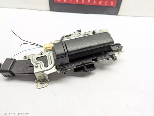ed852a3f-d640-4eff-b570-f014e90b0636.jpeg?