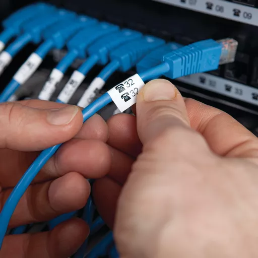 DxIAAU7yQ0aHMCiHteid7w.c-r.jpg?