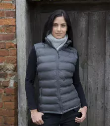 RS193F%20GRY%20MODEL%202.jpg?
