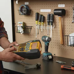 zltHBBUzJ0mDz2Ue5RU2yA.c-r.jpg?