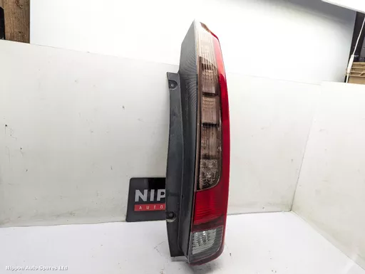 06f4f0d0-1bb3-4be3-915f-1fe516b1f2aa.jpeg?