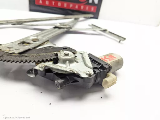 b7b9273f-eaa5-4ec5-821c-6142c4afb535.jpeg?