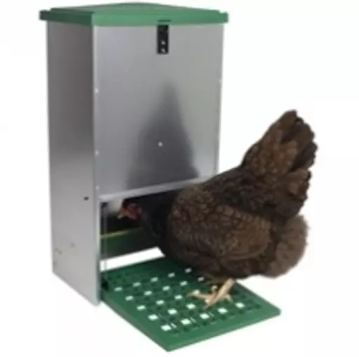 Feedomatic Galvanised Treadle Poultry Feeder