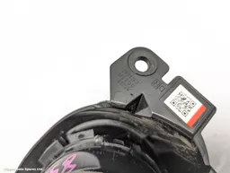 8e3782ad-2b14-41c8-b44b-c915e732c4d8.jpeg?