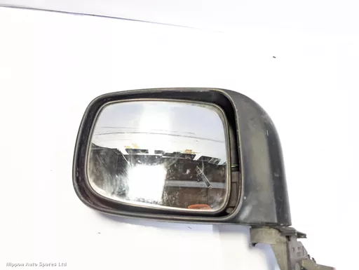 b70d4282-71b3-4243-ab3f-835f9f98f883.jpeg?