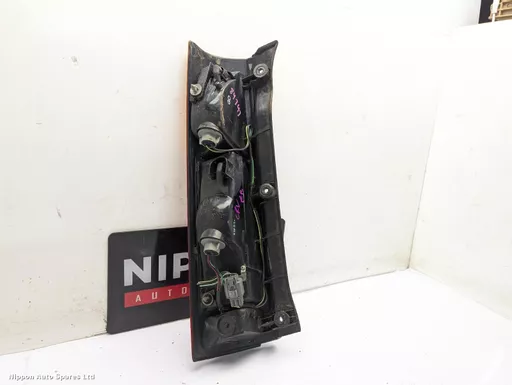 31ff6fde-ee69-4767-b361-ab5ce5003417.jpeg?