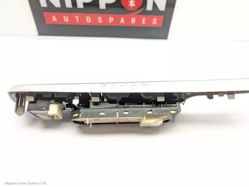 2bf04064-b56d-41b4-bb5f-6941cfa2cc75.jpeg?