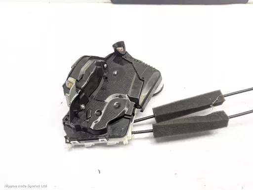 cf7cf559-2900-43b4-8566-9046f1d869cd.jpeg?