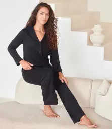 TC56%20BLK%20MODEL%203.jpg?