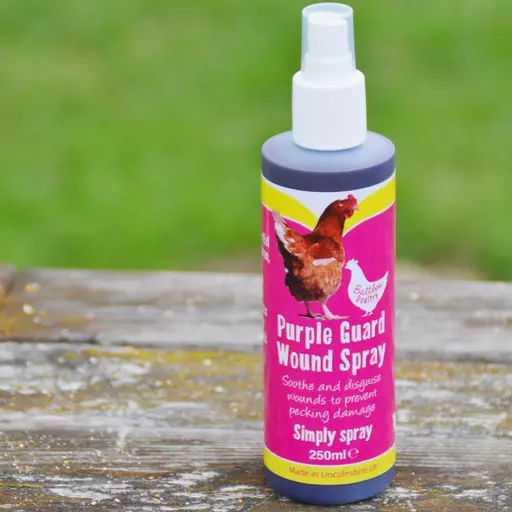 44230_-_Battles_Poultry_-_Purple_Guard_Wound_Spray_-_Lifestyle_01_JPG.jpg