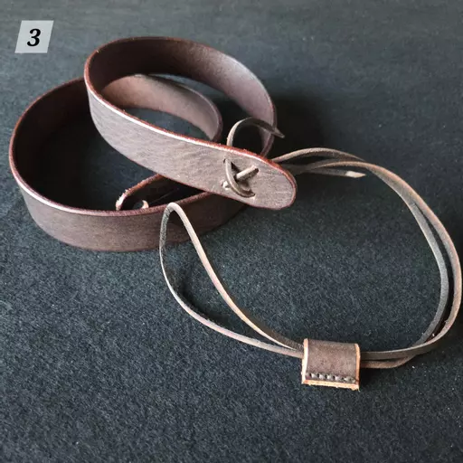 MS50 Brown Leather Mandolin Strap, B-stock (3)