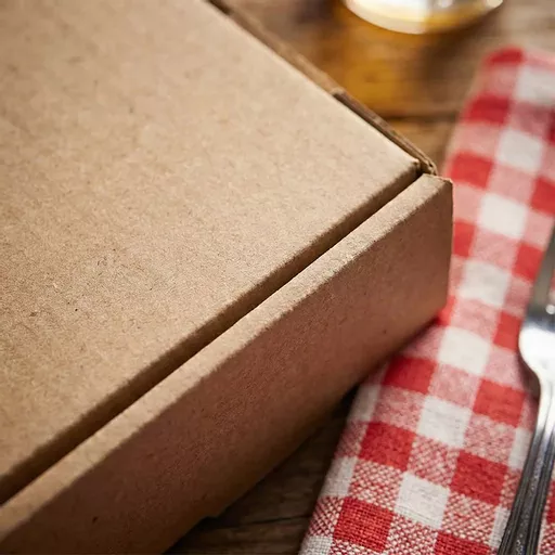 9_ Pizza Box Kraft_0000s_0000_CATER000978.jpg