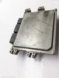 444b71b4-3ea1-4ab8-a308-3ecdb505ec25.jpeg?