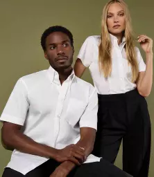 K109%20WHI%20MODEL%202.jpg?