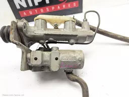 15f9f2a6-3be0-4b02-8223-e7f67cbcb0df.jpeg?