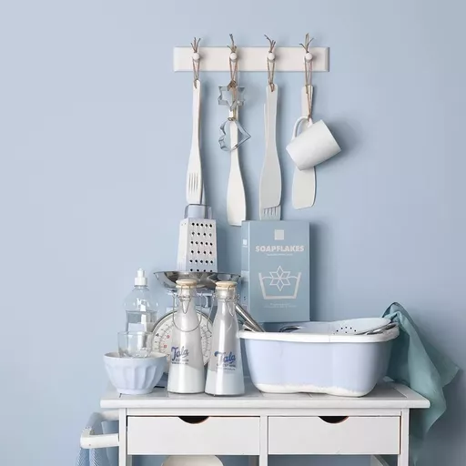 gingham kitchen.jpg