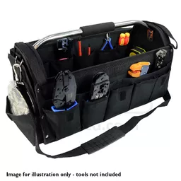 b70-0600-action-shot.jpg?