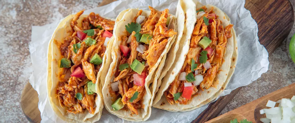 Slow Cooker Chicken Tacos Recipe