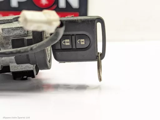 837b8d86-564f-478e-831d-dc6b9bba074c.jpeg?